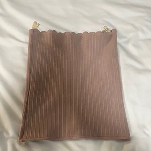 Aritizia Wilfred scalloped tube top